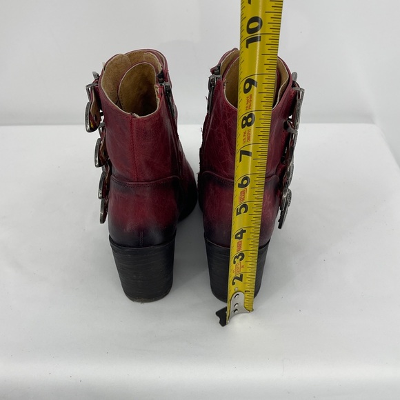 Circle G Burgundy Leather Ankle Boots with Buckles WOMENS SIZE 6M - Picture 6 of 7